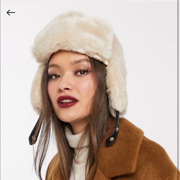 River Island Accessories - River Island NWT Fur Hat